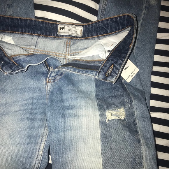 Free People Color-Block Boyfriend Jeans NWT - Picture 3 of 4